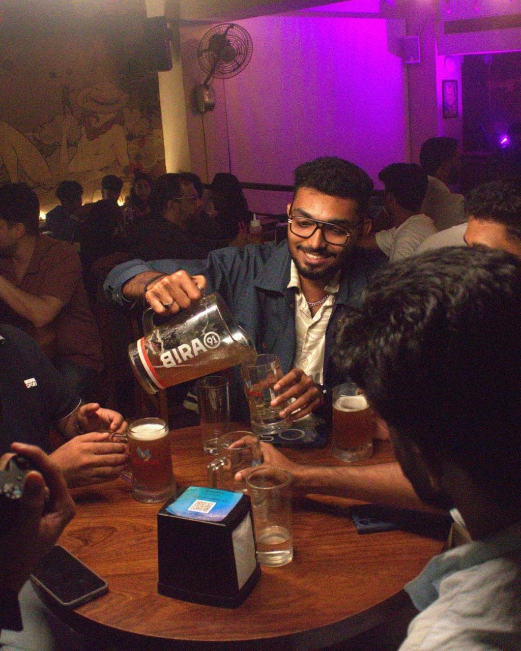 Vibe for MICROBREWERY TAPS at Easy Tiger